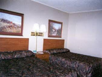 Knights Inn Florence/Cincinnati South Экстерьер фото